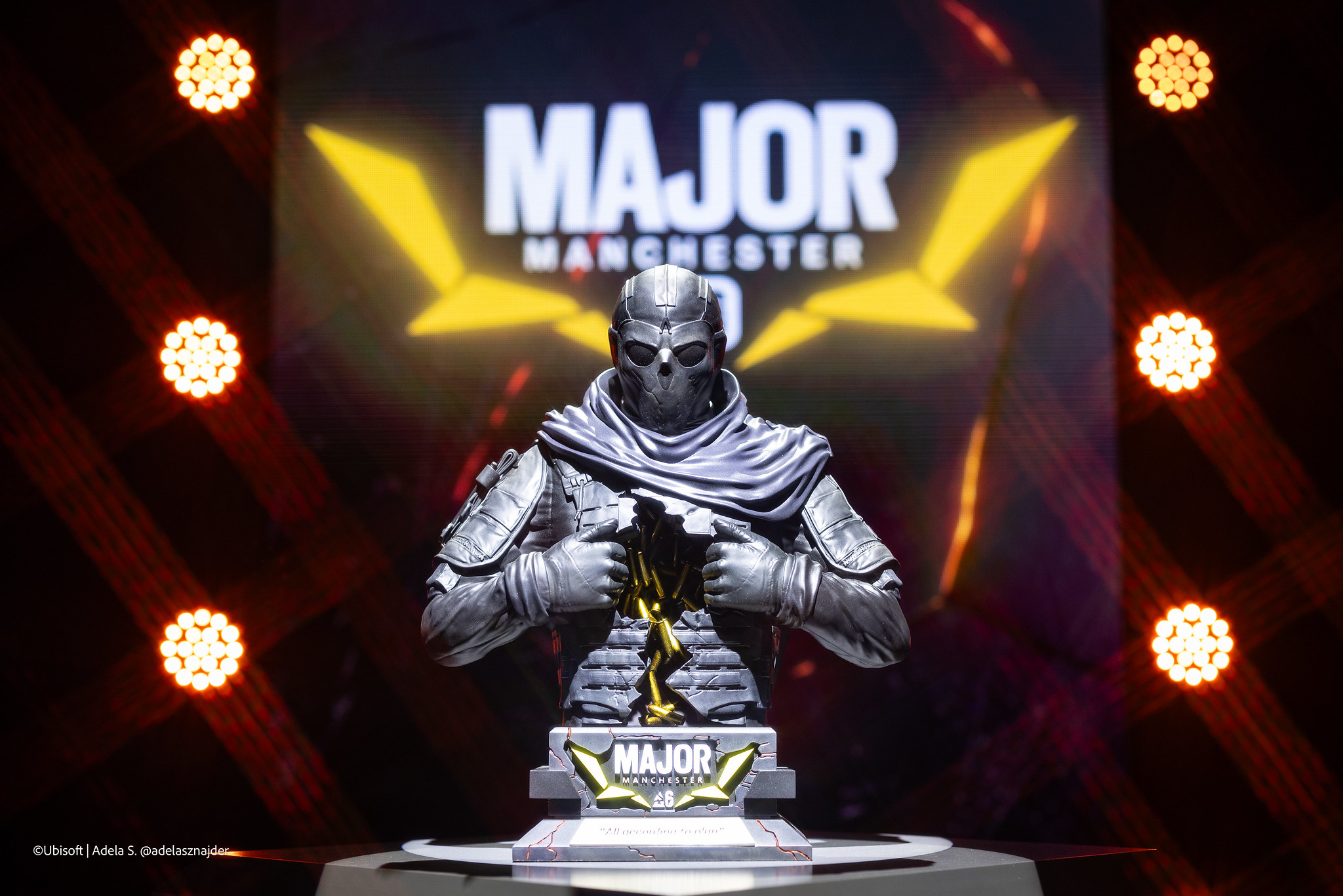 Esports trophy for Blast R6 Manchester Major 2024 Junliu&Gaël